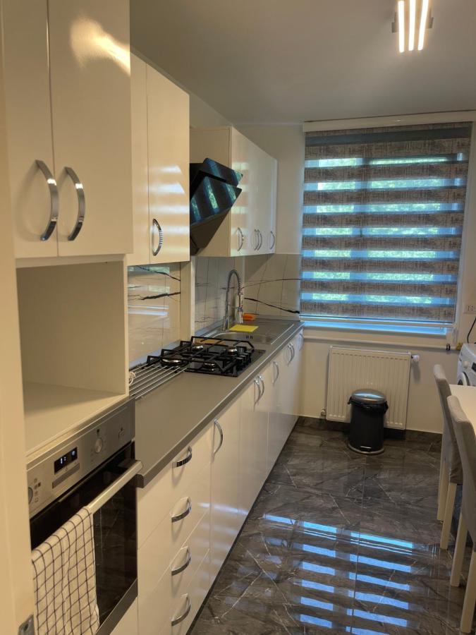 Apartament Incantator In โรมาน ภายนอก รูปภาพ