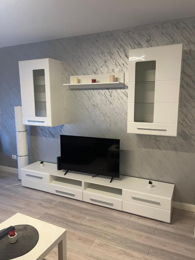 Apartament Incantator In โรมาน ภายนอก รูปภาพ