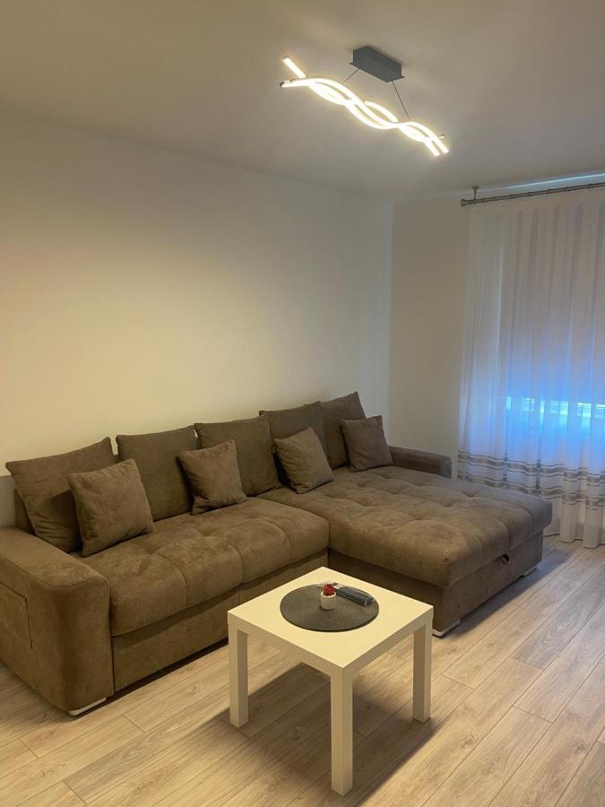 Apartament Incantator In โรมาน ภายนอก รูปภาพ