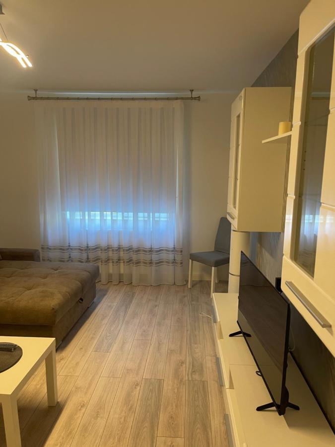 Apartament Incantator In โรมาน ภายนอก รูปภาพ